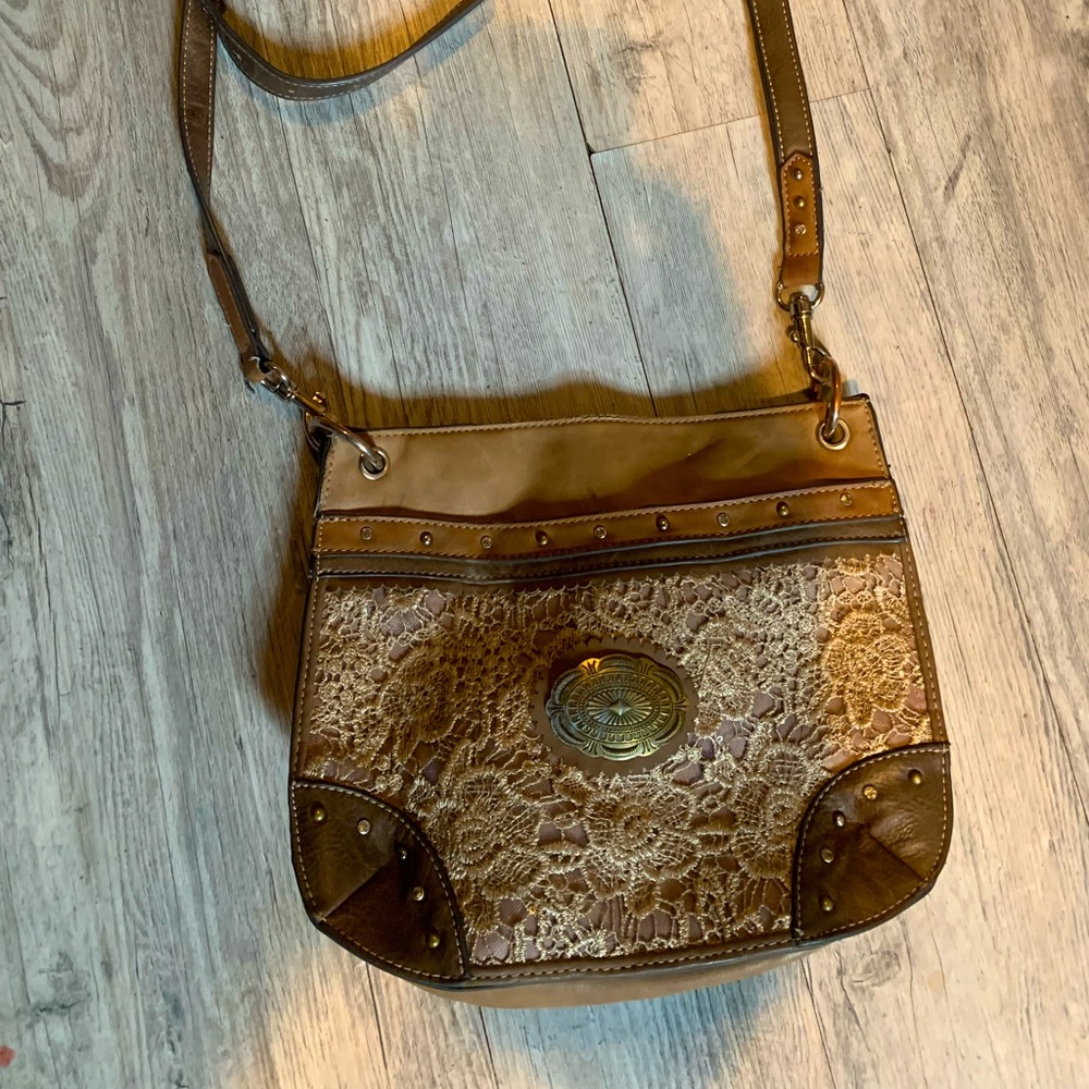 Justin purse.